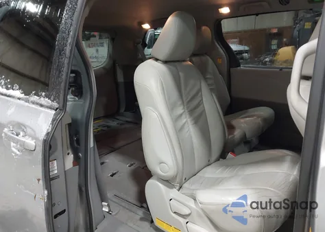 2011 Toyota Sienna Xle V6 from USA, damaged, VIN 5TDYK3DCXBS082824